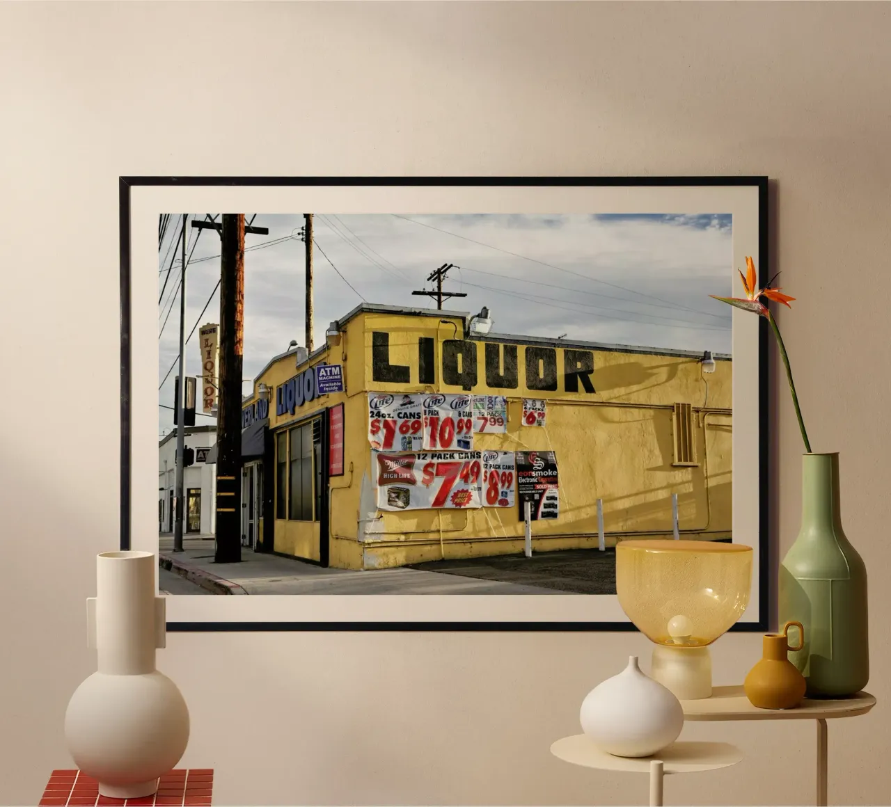 Liquor Store Culver City poster con telaio in plastica da Marc Gruninger
