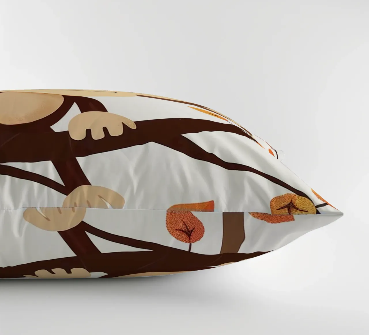 scimmia seduta su un ramo d'albero circondata da foglie d'autunno cuscino da DesignDoodle