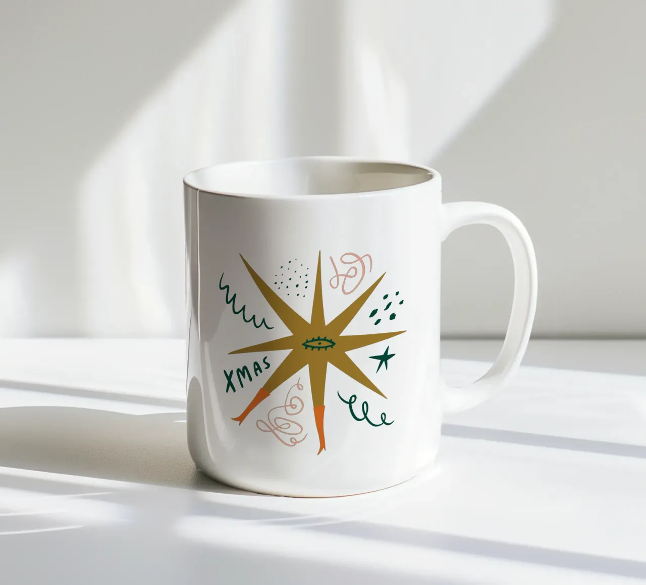 Happy Christmas No 29 (Without Background) tazza in ceramica da treechild
