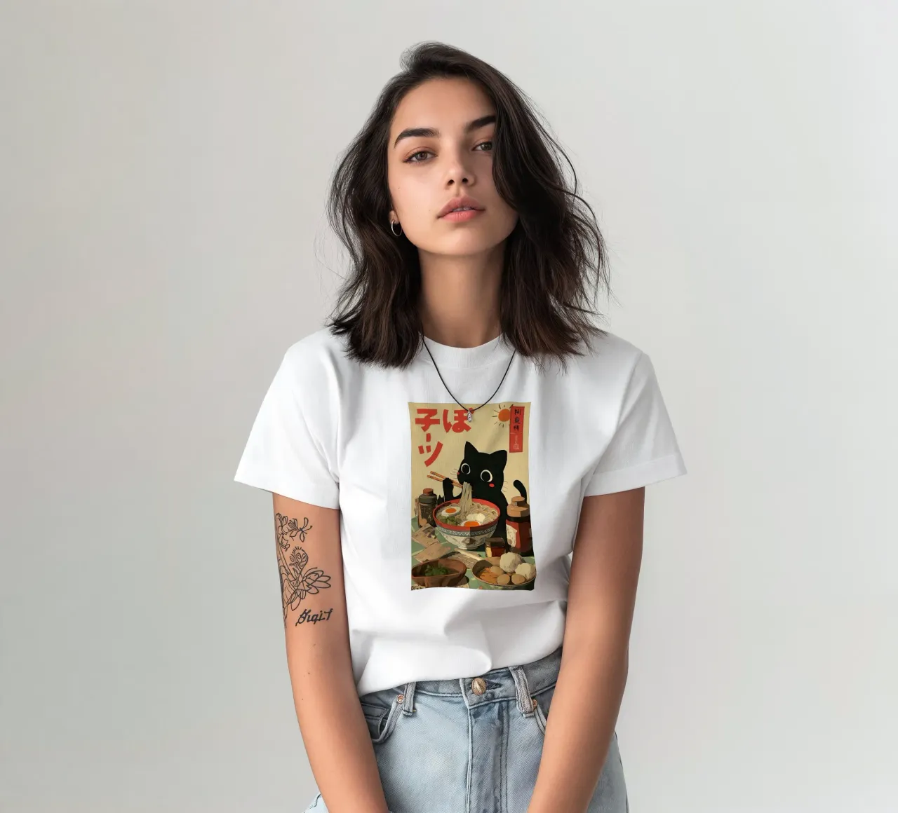 Un po' di divertimento ovunque t-shirt da Arjun