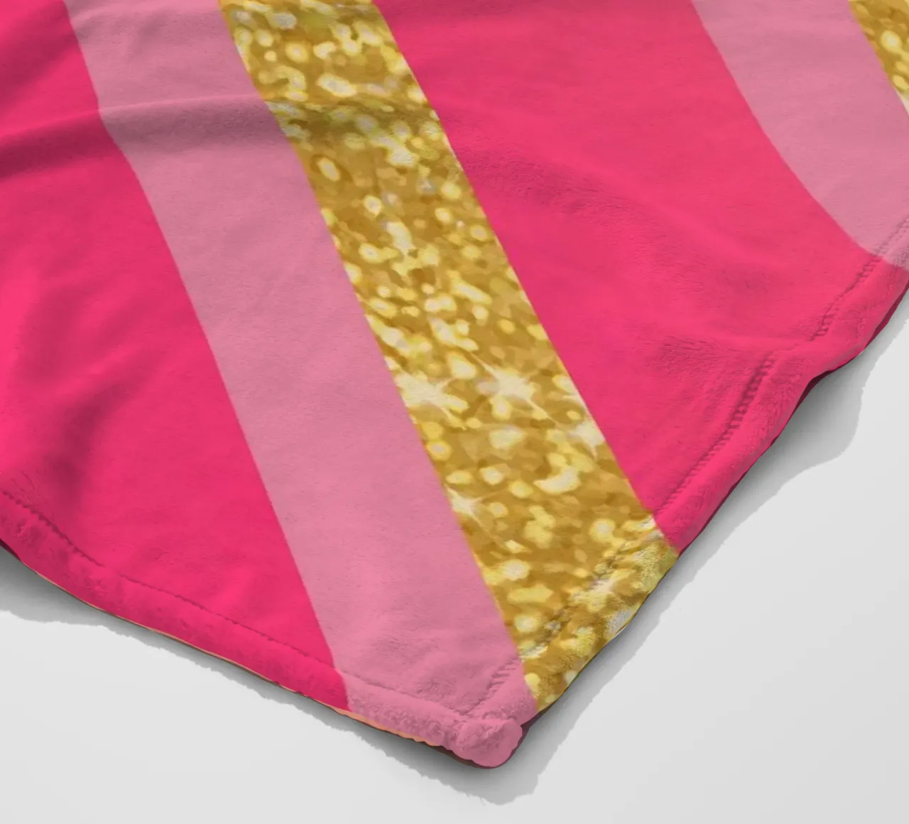 Glam Geometry coperta in pile da Petra Lang