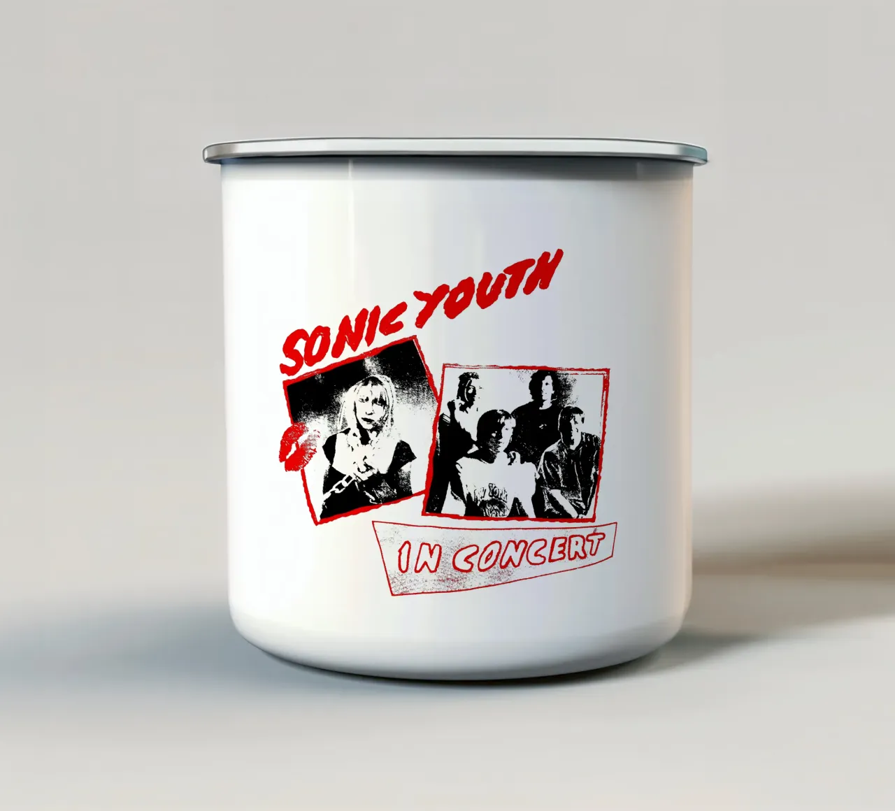 Sonic Youth in concerto tazza in smalto da https://www.juniqe.com/uk/shop/Henndraws