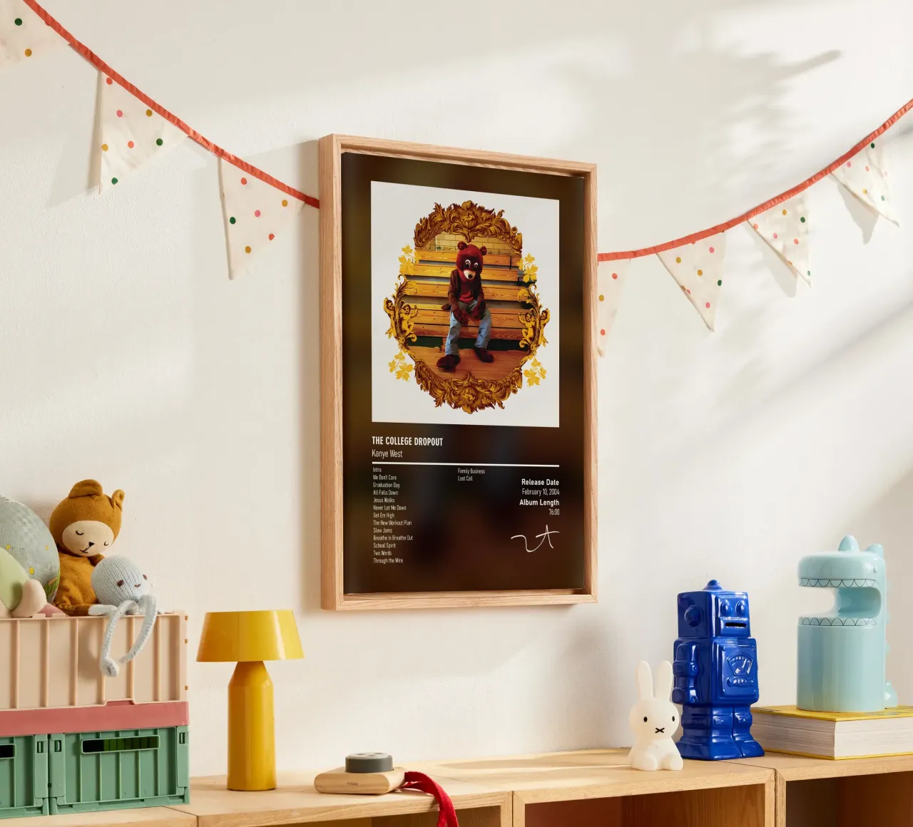 The College Dropout (2004) by Kanye West canvas met Baklijst van DGUnder