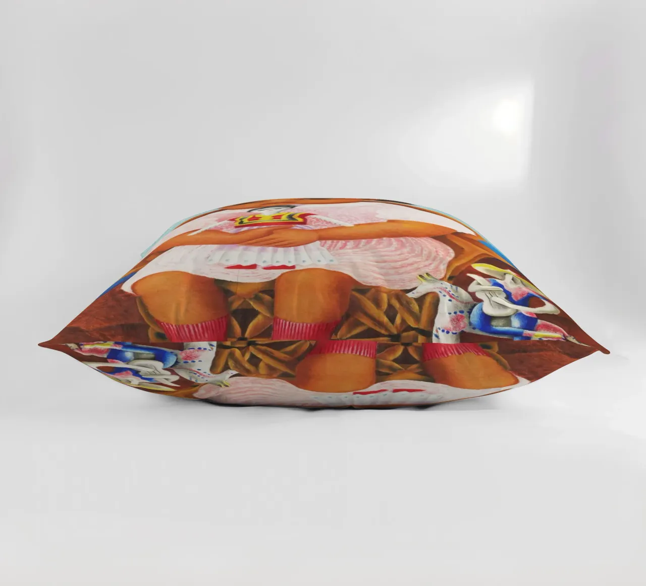 Ragazza con bambola di Rosa Rolanda cuscino da Classic Art Prints