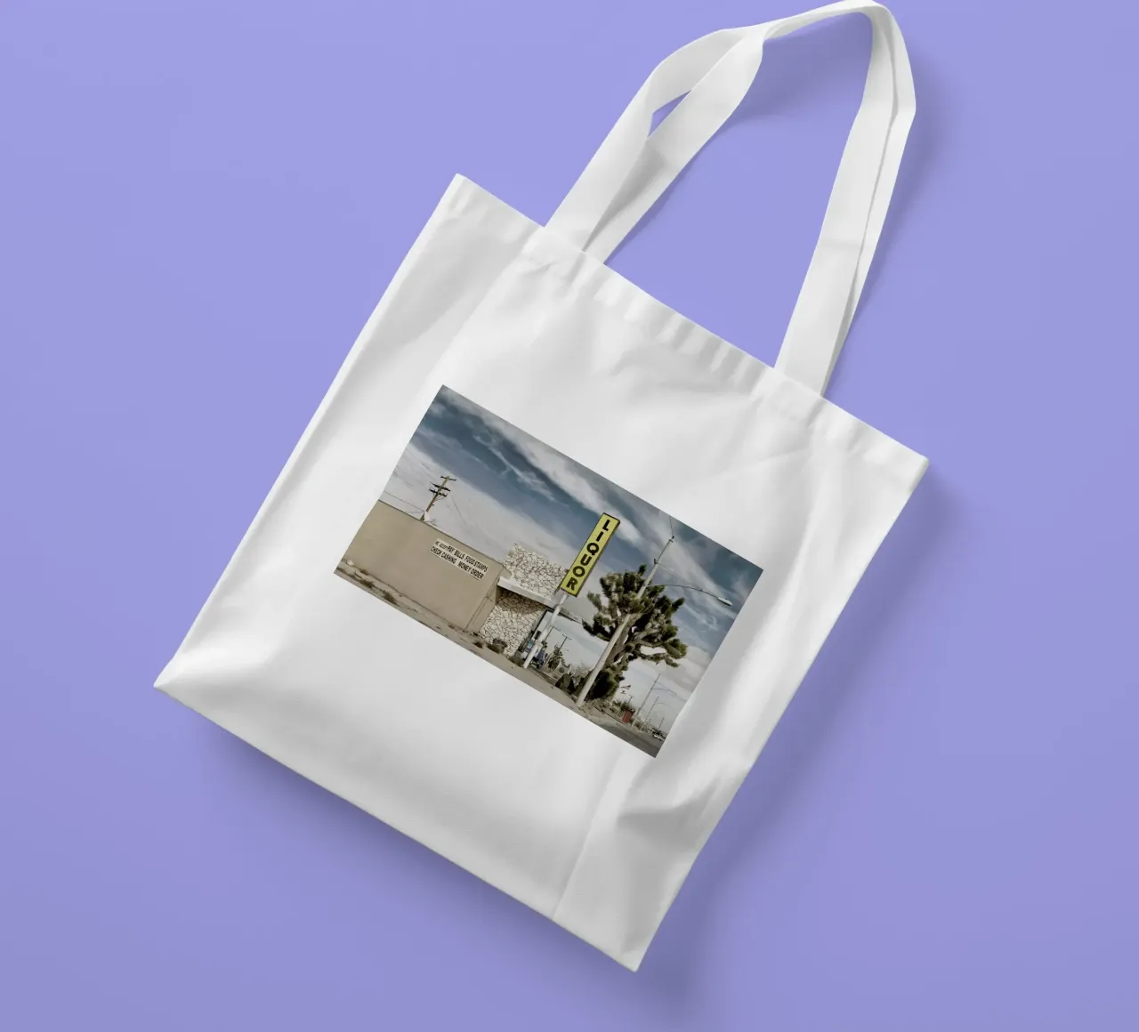 Liquor Store Yucca Valley borsa in juta da Marc Gruninger