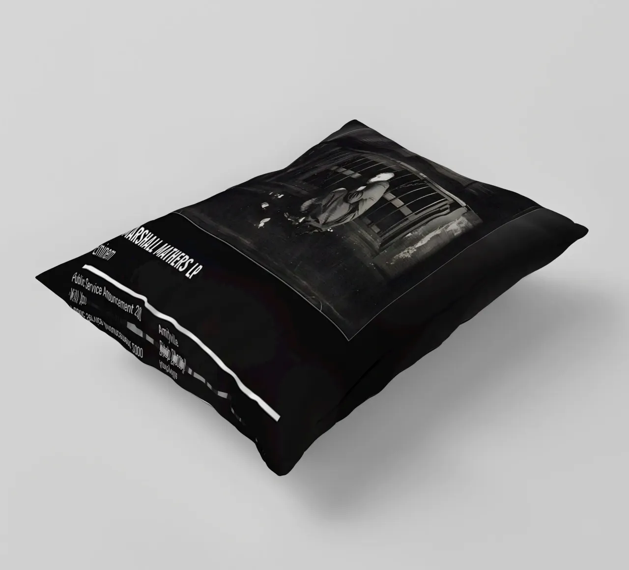 The Marshall Mathers LP (2000) by Eminem cuscino da DGUnder