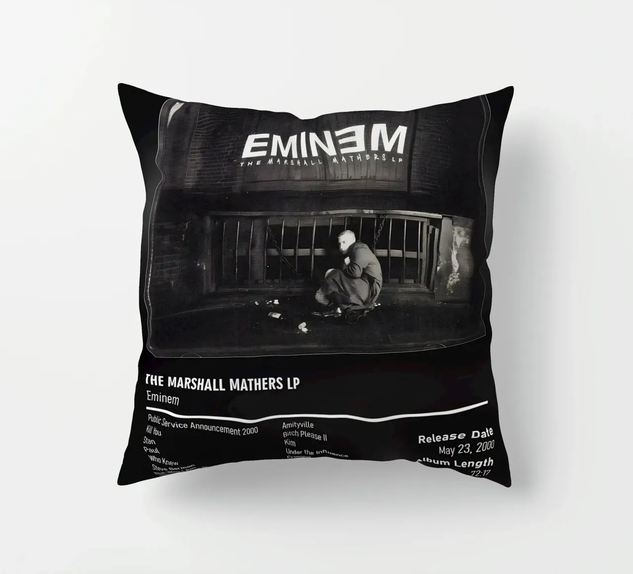 The Marshall Mathers LP (2000) by Eminem cuscino da DGUnder