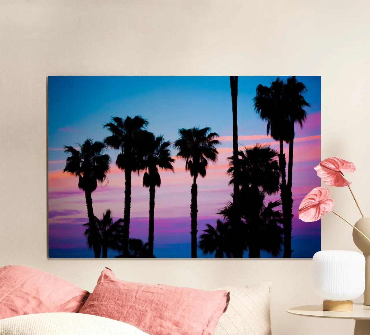 Sussurri di palme poster con telaio in plastica da PhotoVibe Decor