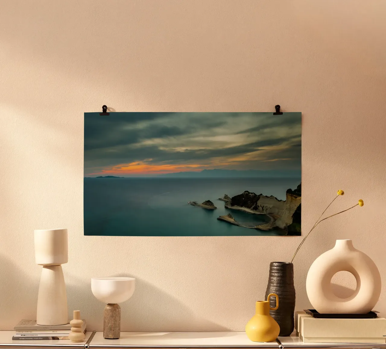 Silenzio d'acqua salata poster con telaio in legno da PhotoVibe Decor