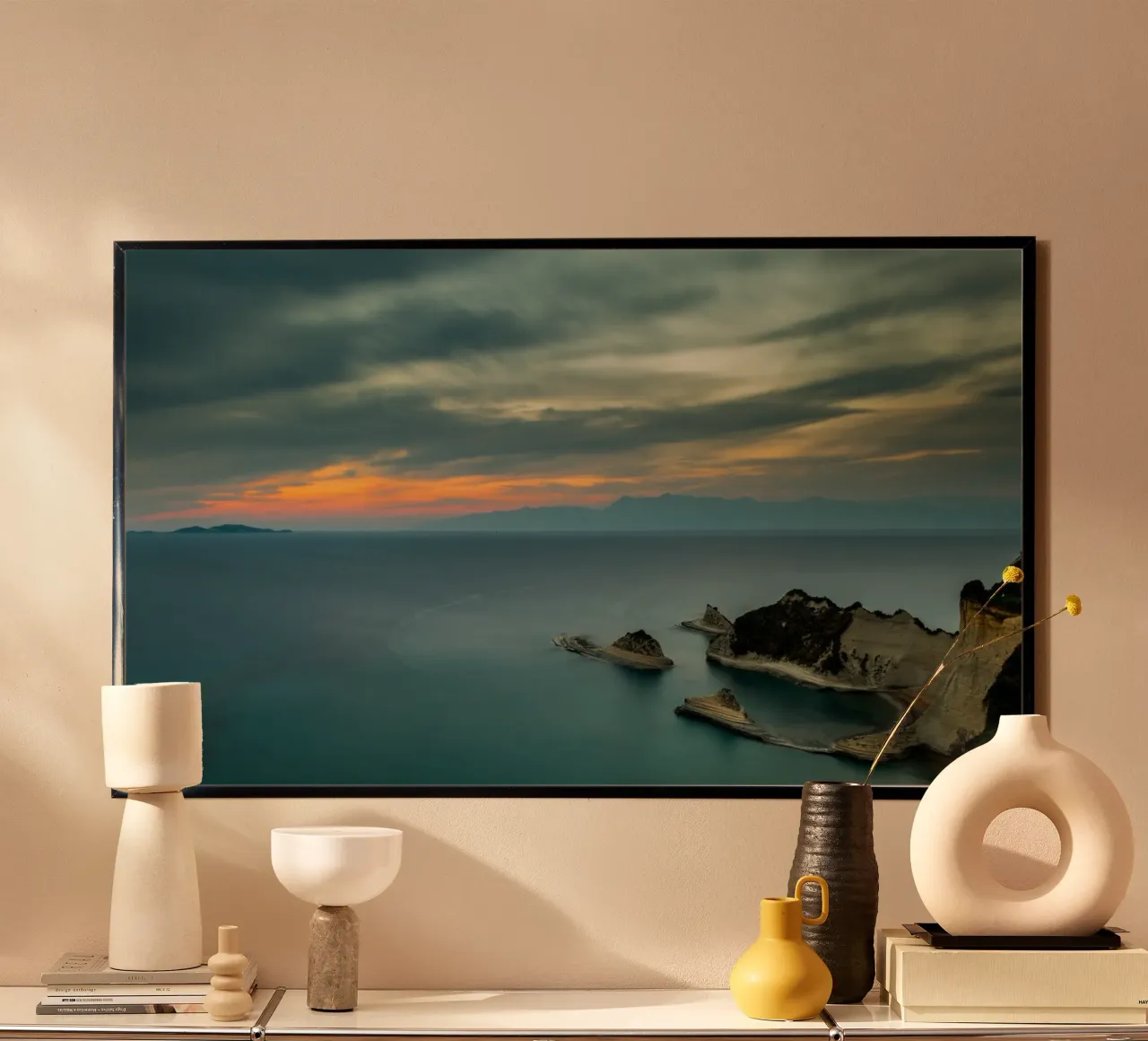 Silenzio d'acqua salata poster con telaio in legno da PhotoVibe Decor