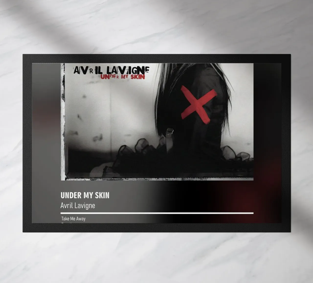 Under My Skin (2004) by Avril Lavigne zerbino da DGUnder