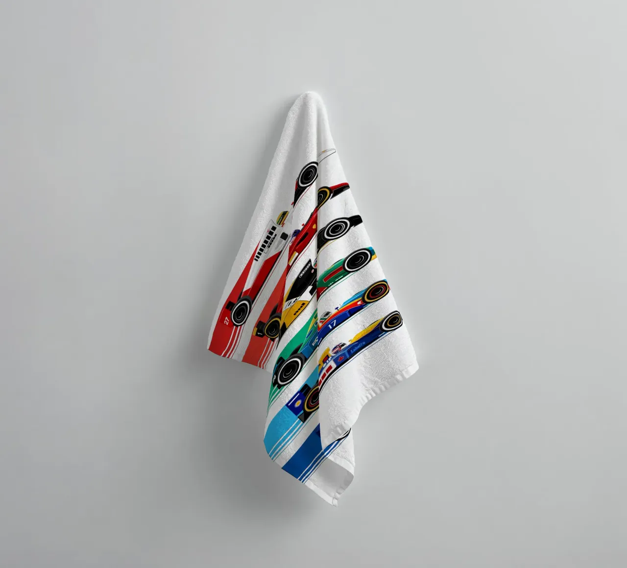 Auto da corsa di Formula retrò asciugamano da bagno da Mariel Toigo
