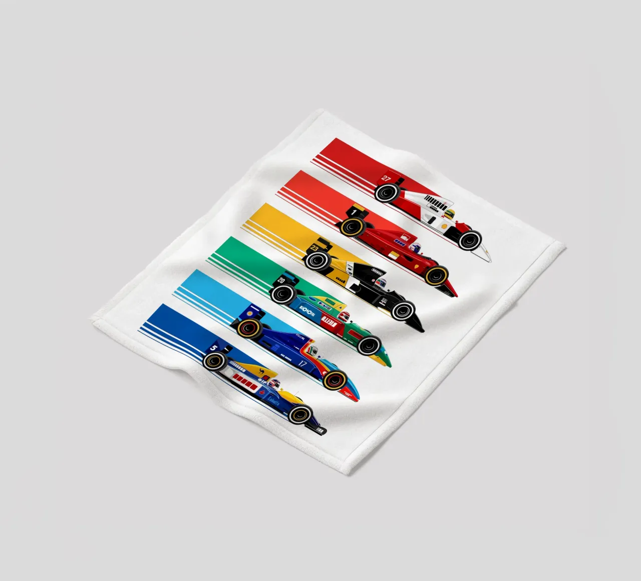 Auto da corsa di Formula retrò coperta in pile da Mariel Toigo