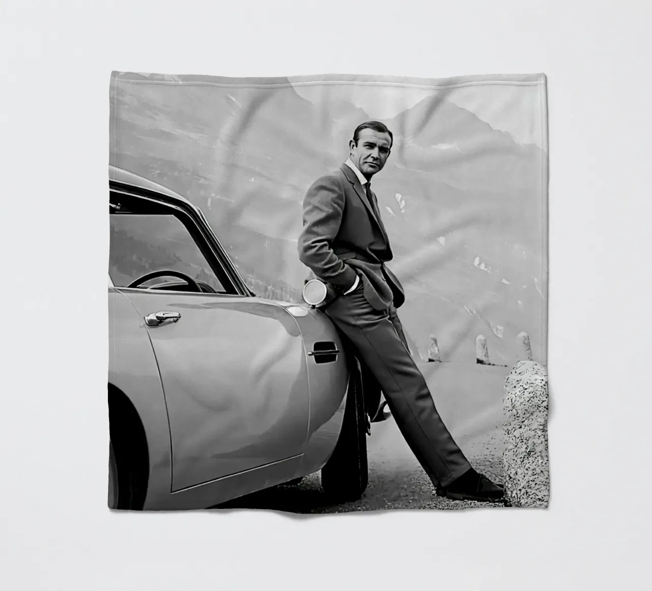 Poster di Sean Connery coperta in pile da wongka shop