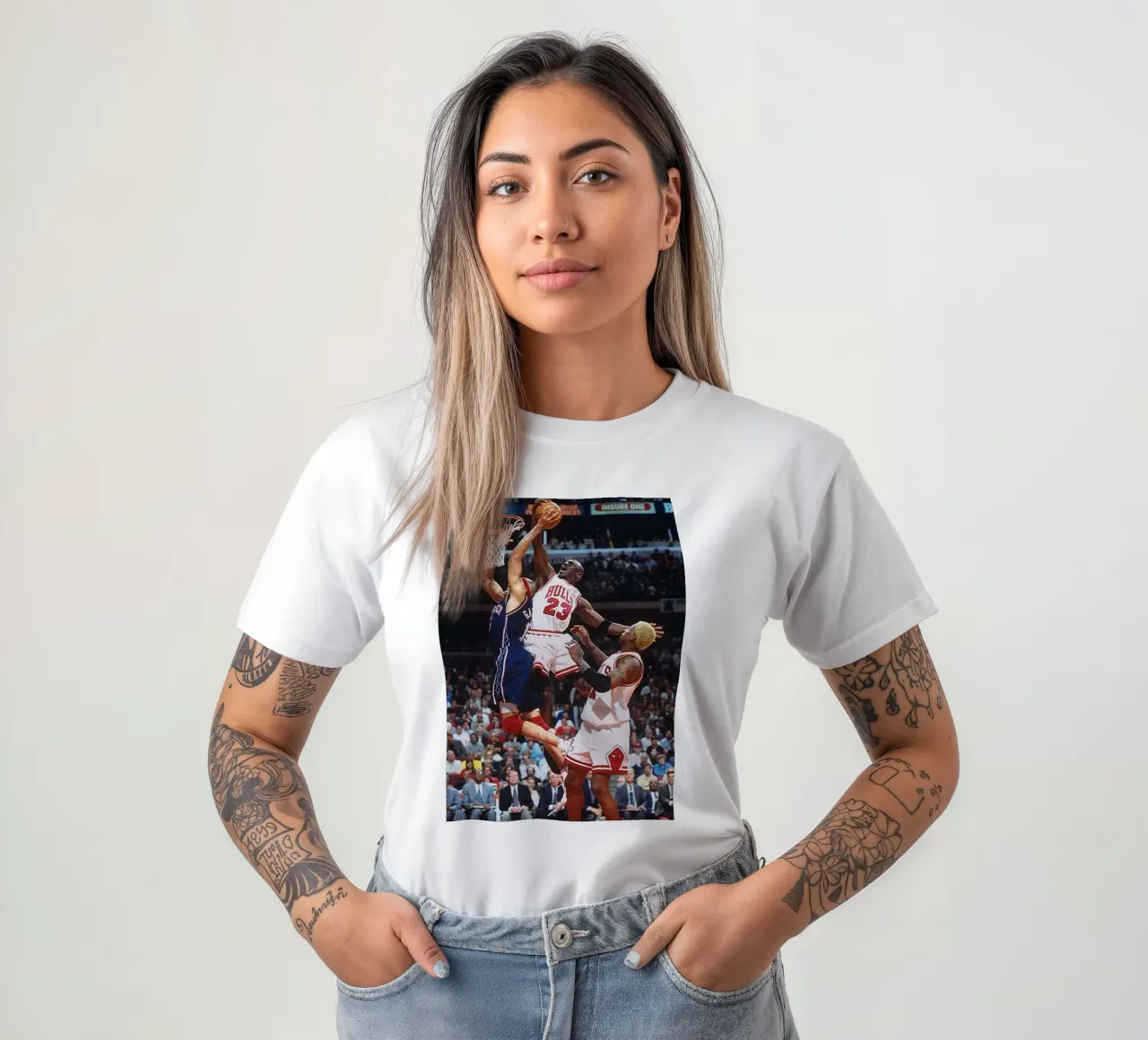 Stieren Team Springen t-shirt van FAKE ARTWORK STORE