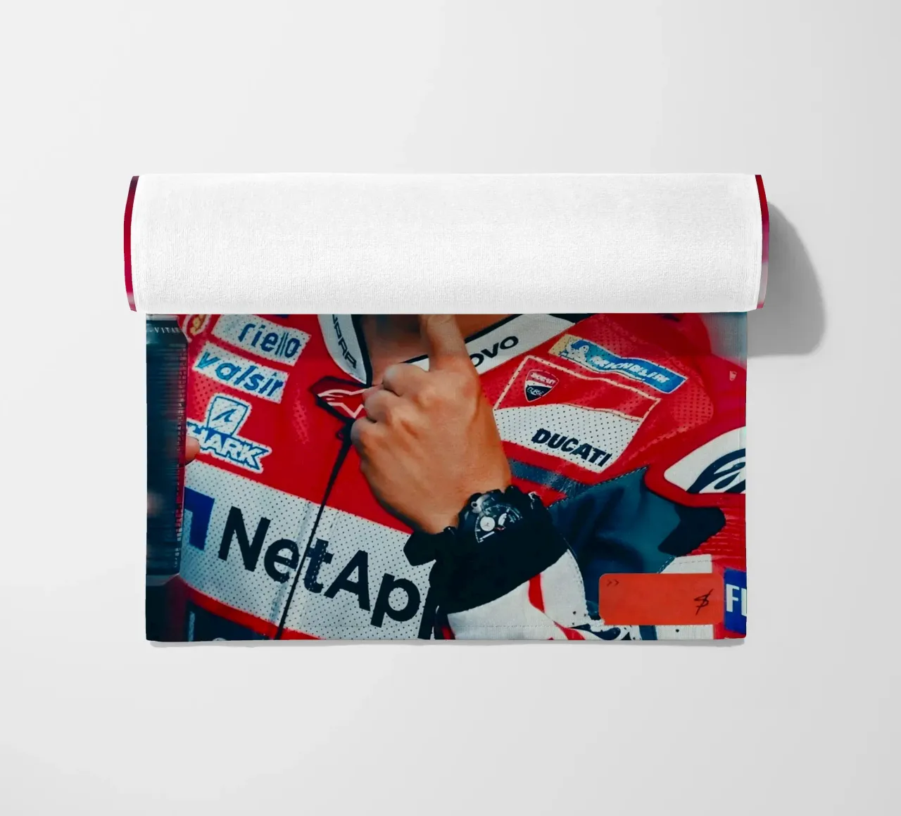 Jorge Lorenzo telo mare da Low poly art