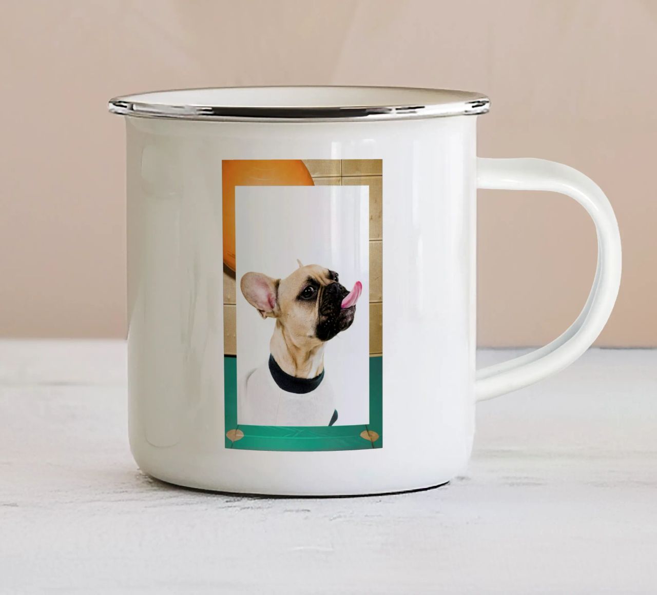 The Tailwaggers 4-3 tazza in smalto da Paul Aidan Perry