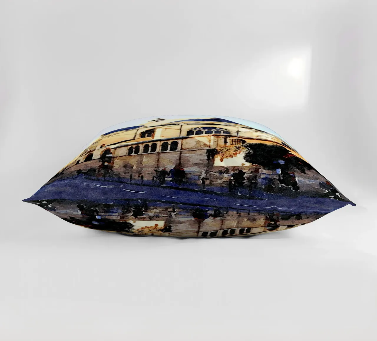 A Parigi cuscino da Massimo Frascogna