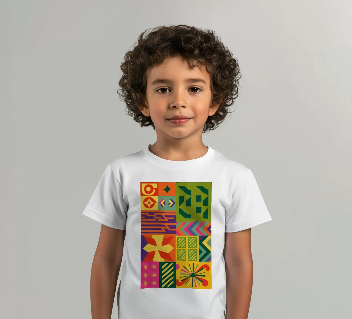 Patchwork geometrico cromatico t-shirt bambini da Prism Ritual