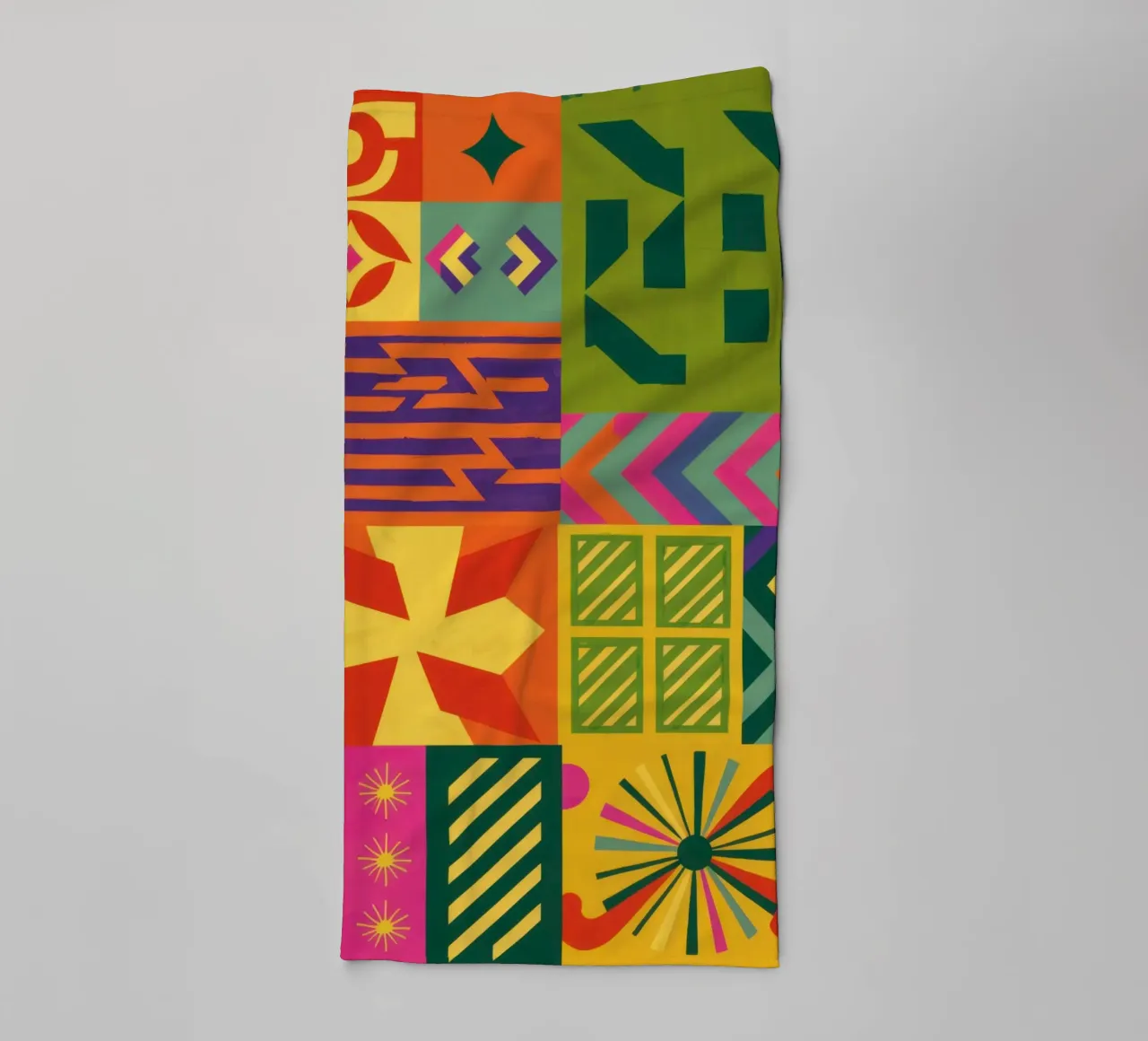 Patchwork geometrico cromatico asciugamano da bagno da Prism Ritual