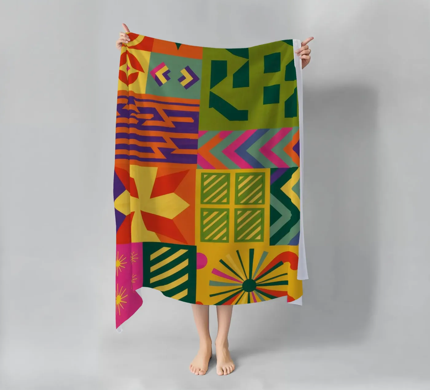 Patchwork geometrico cromatico telo mare da Prism Ritual