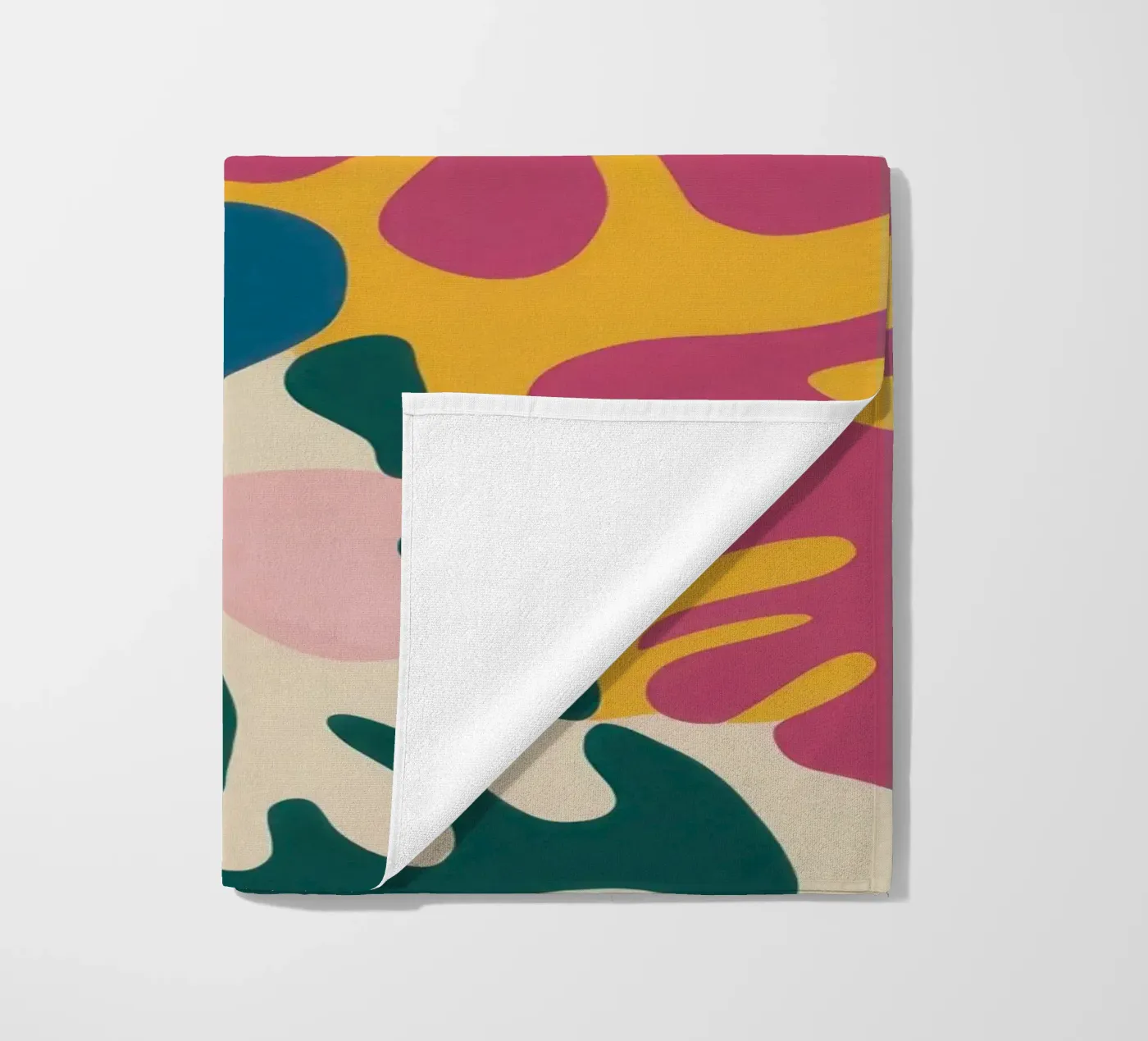 Forme fluide cromatiche telo mare da Prism Ritual