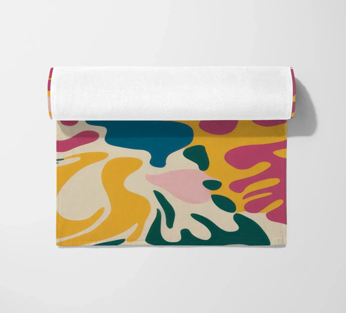 Forme fluide cromatiche telo mare da Prism Ritual