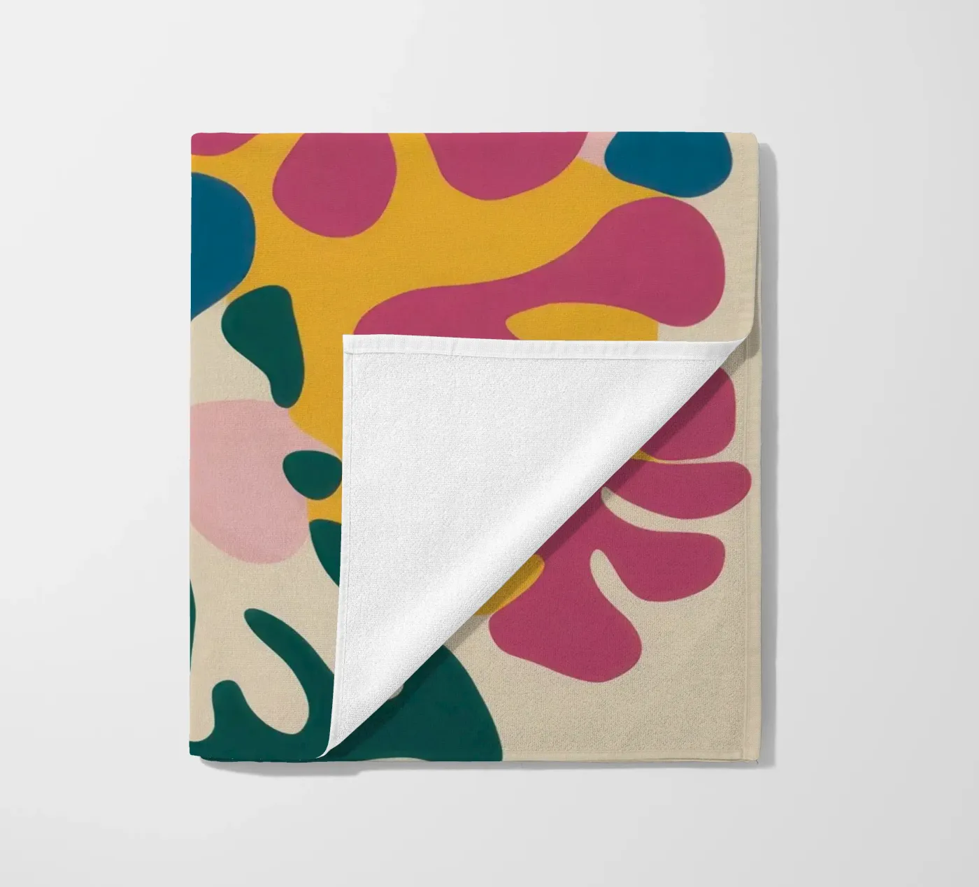 Forme fluide cromatiche telo mare da Prism Ritual