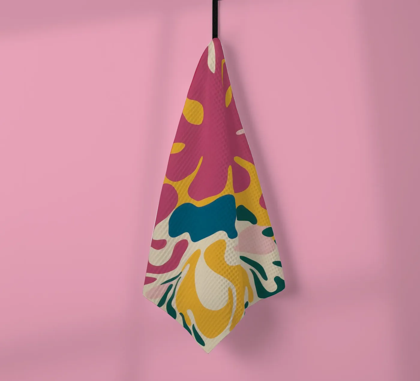 Chromatic Fluid Forms Geschirrtuch von Prism Ritual