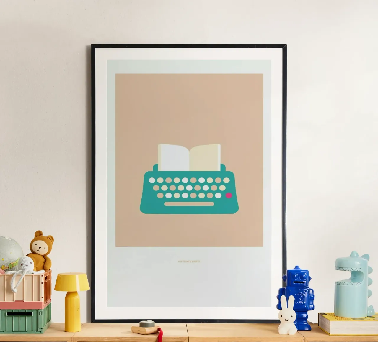 Paperback Writer poster con telaio in legno da Christophe Gowans