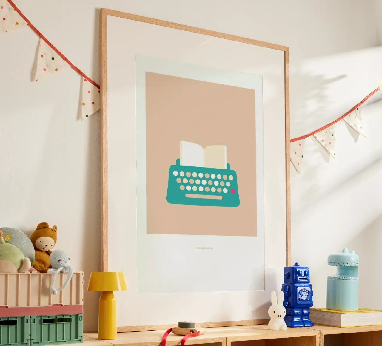 Paperback Writer poster con telaio in legno da Christophe Gowans
