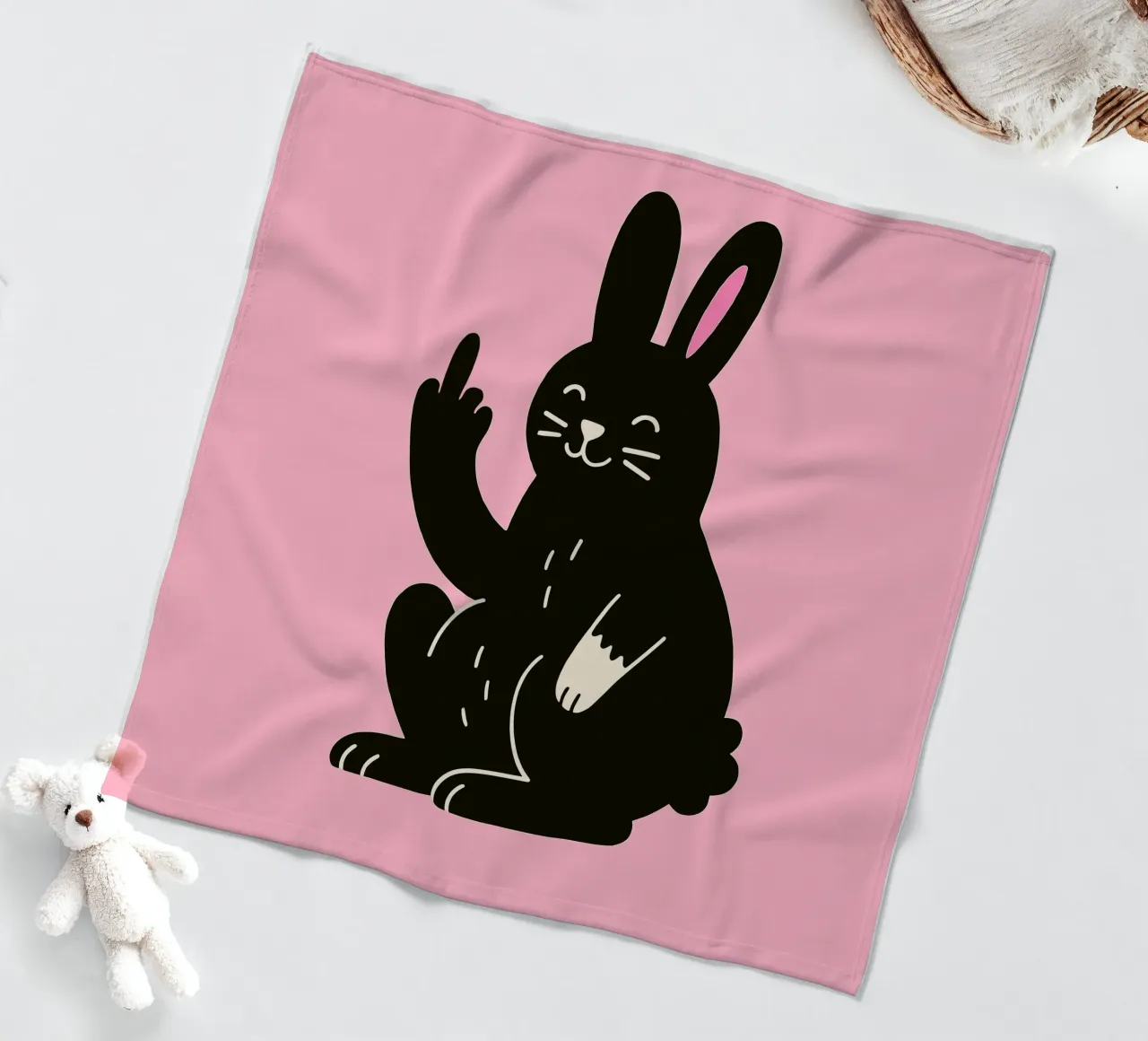 Fluffy but F*ck Off - Rude Rabbit Vibes coperta in pile da KUNSTstück