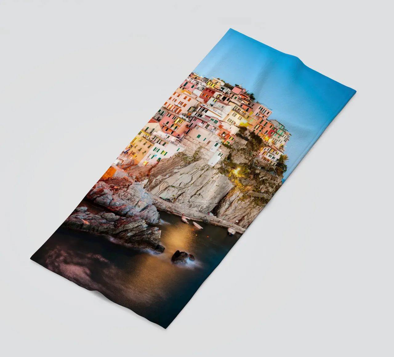 Manarola In The Evening telo mare da robertmotoiart