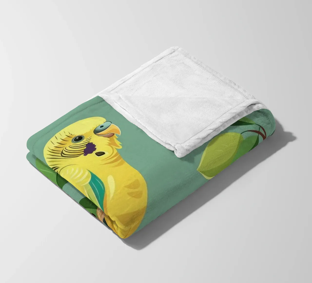 Un pappagallino appollaiato su un ramo circondato da foglie verdi coperta in pile da DesignDoodle