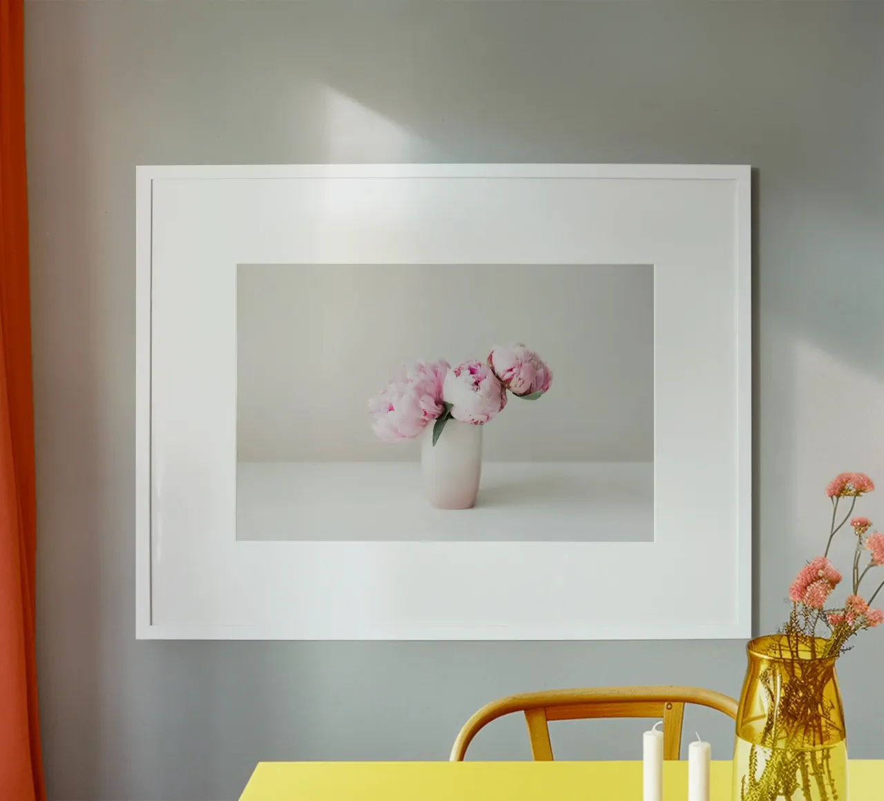 Peonie rosa poster con telaio in plastica da PhotoVibe Decor