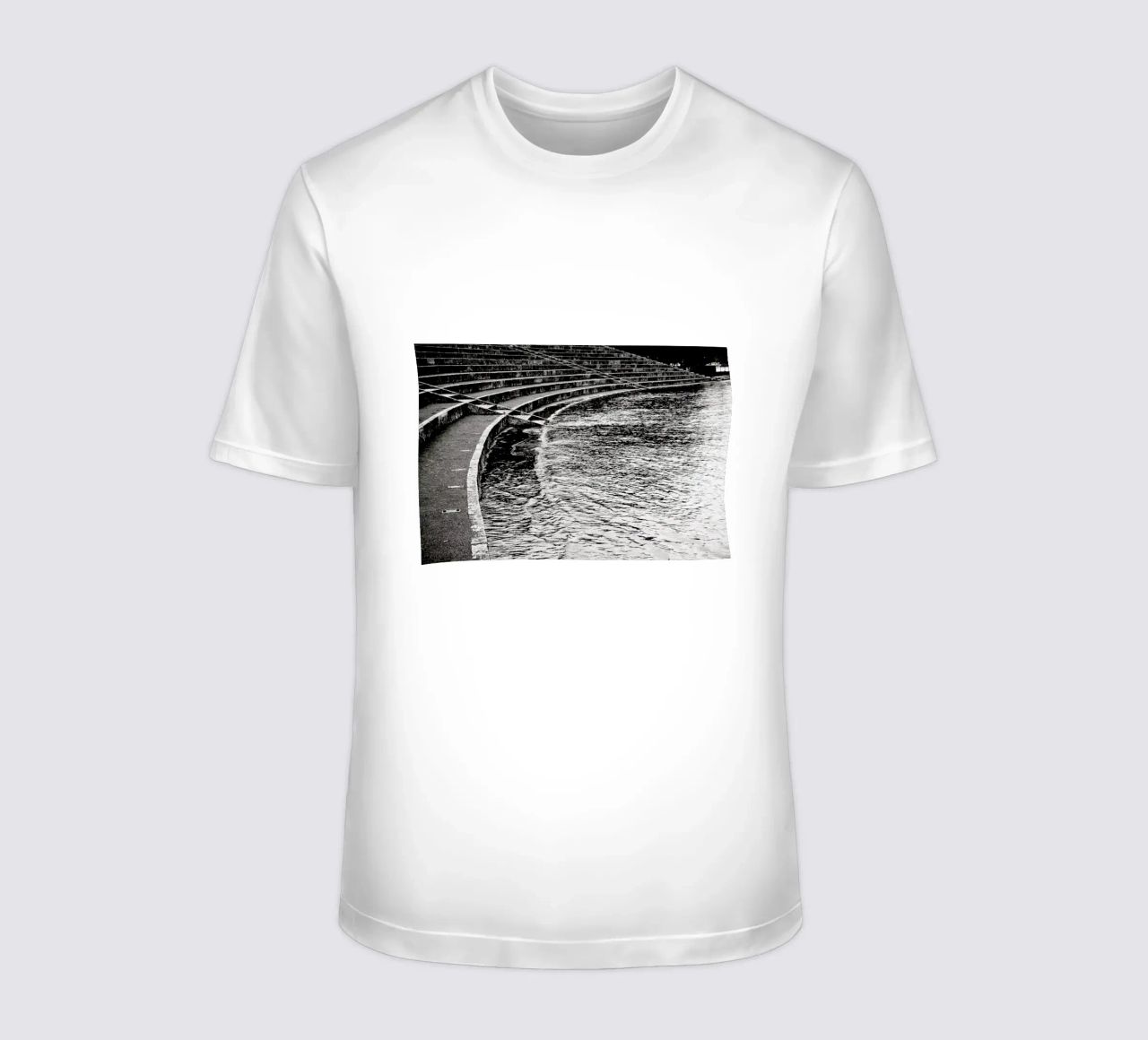 The Floods Part I t-shirt da Anja Hebrank Photography