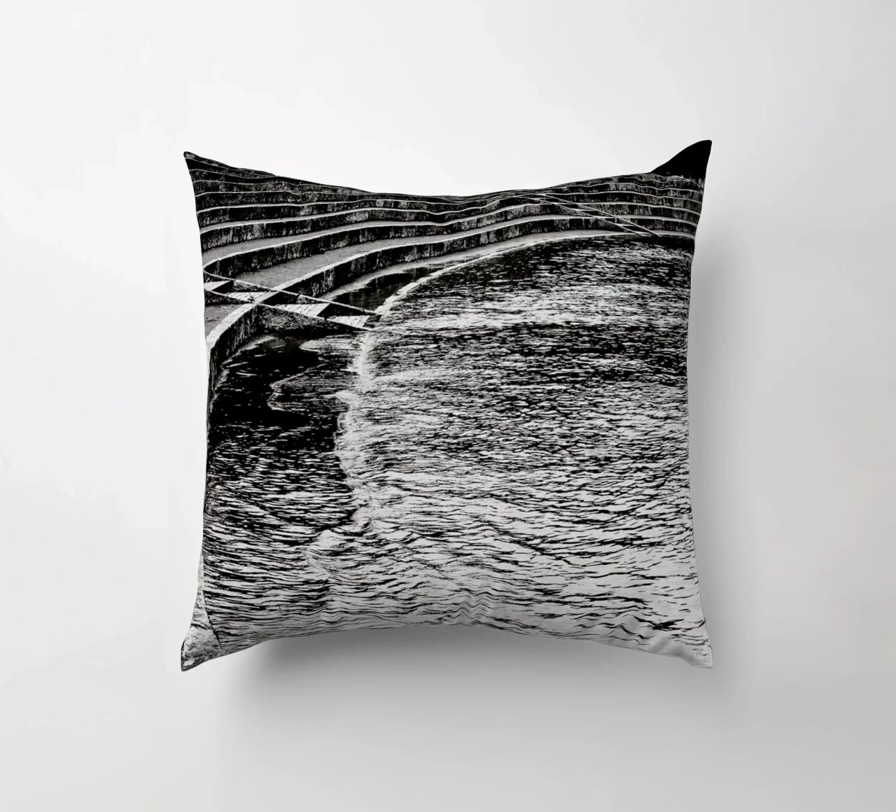 The Floods Part I cuscino da Anja Hebrank Photography