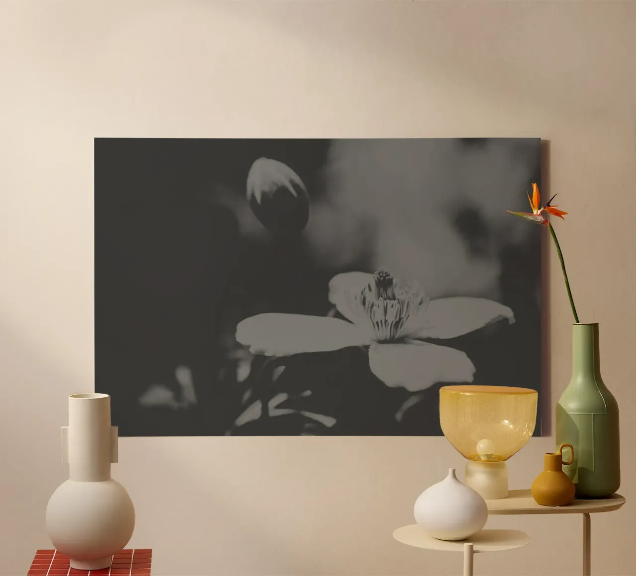Fiori tenui tela con Cornice a cassetta da PhotoVibe Decor