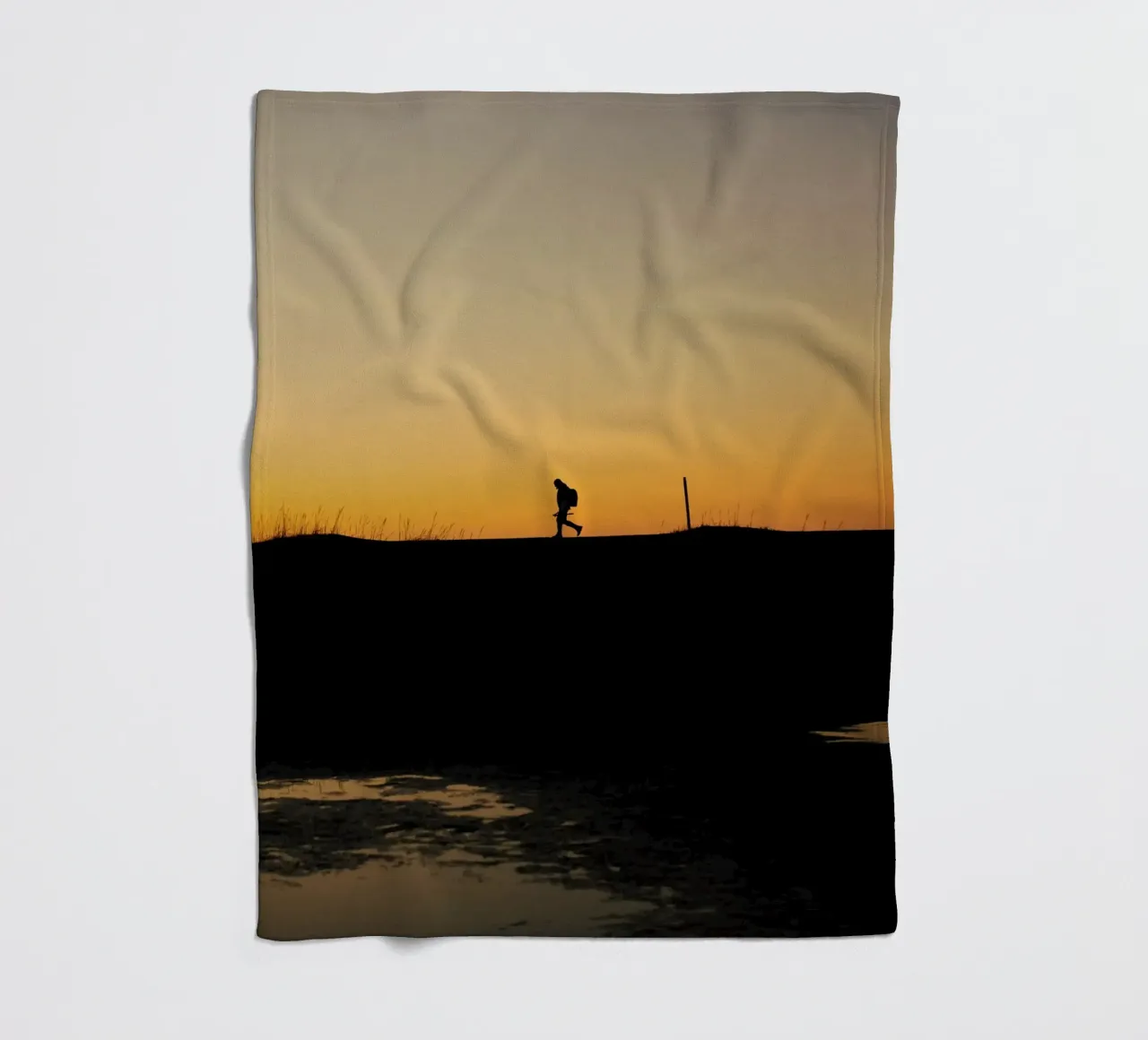 Sonnenuntergangshimmel Fleecedecke von Earthly Visions