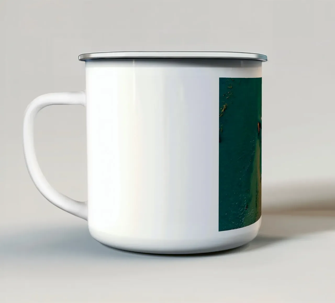 naufragio mare tazza in smalto da Earthly Visions