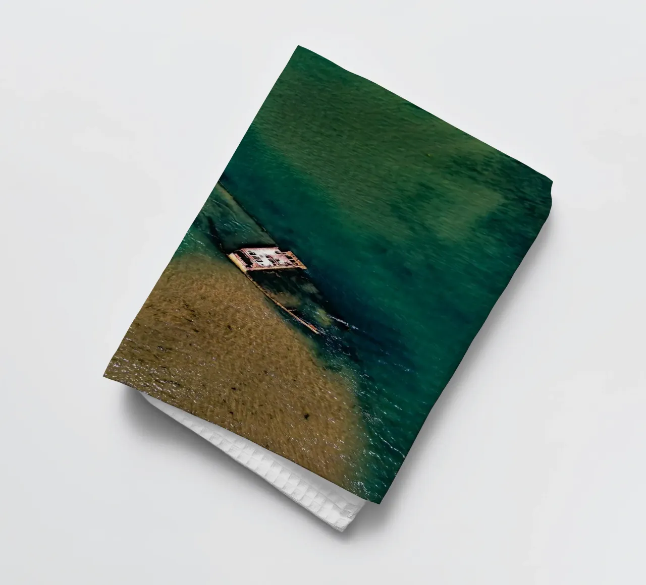 naufragio mare canovaccio da cucina da Earthly Visions