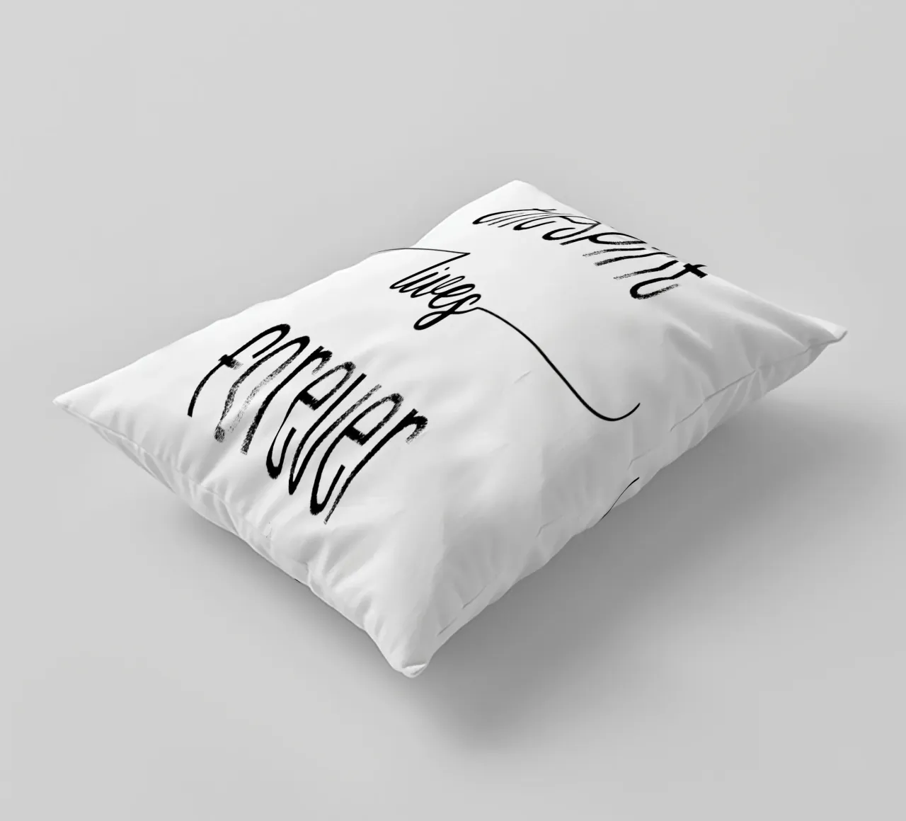 TEXT ART The spirit lives forever cuscino da Melanie Viola
