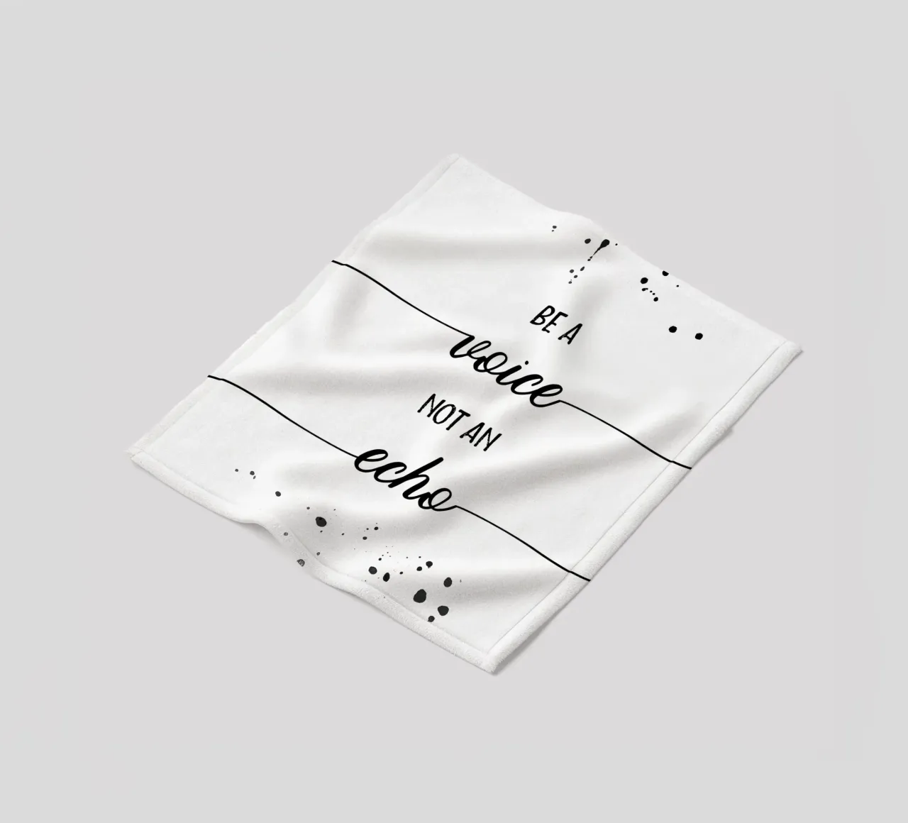 TEXT ART Be a voice not an echo coperta in pile da Melanie Viola