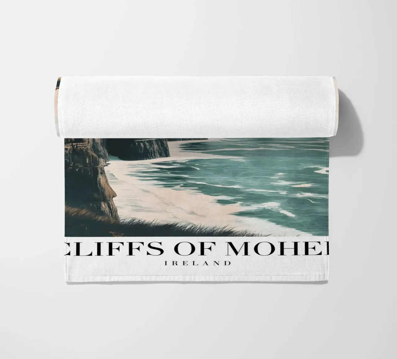 Cliffs of Moher Ierland - Kunstdruk van kustlandschap strandhanddoek van homdeco