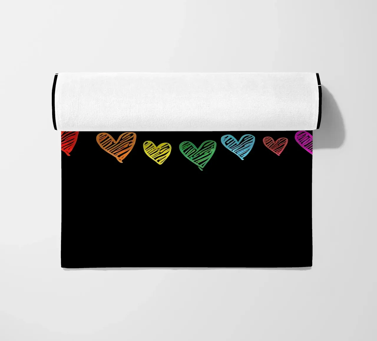 Amore con cuori arcobaleno su nero telo mare da 🥝 KIWI STORE