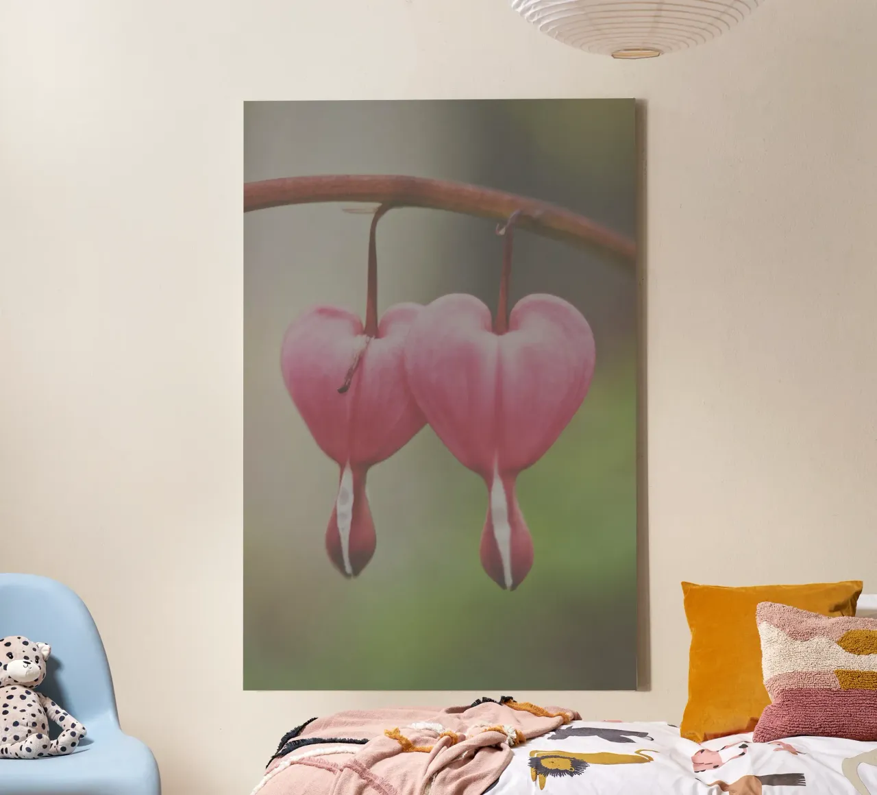 Fiori tenui tela con Cornice a cassetta da PhotoVibe Decor