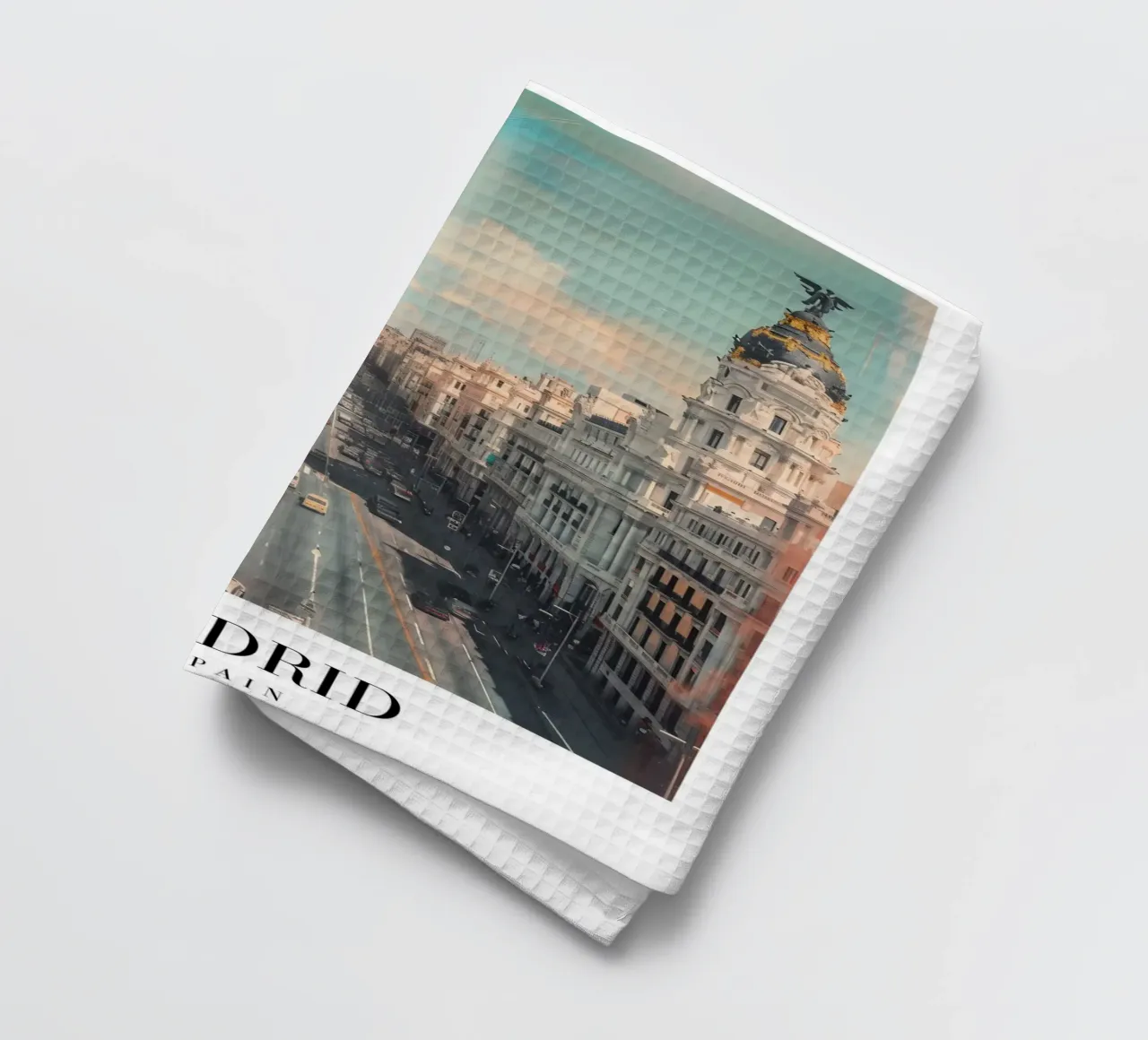Madrid Spain Gran Via Skyline - Urban Architecture Print torchon de homdeco