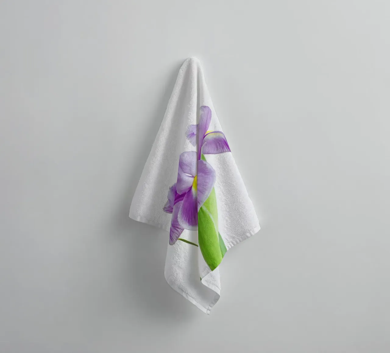 Iris badhanddoek van Cassia Beck Photography