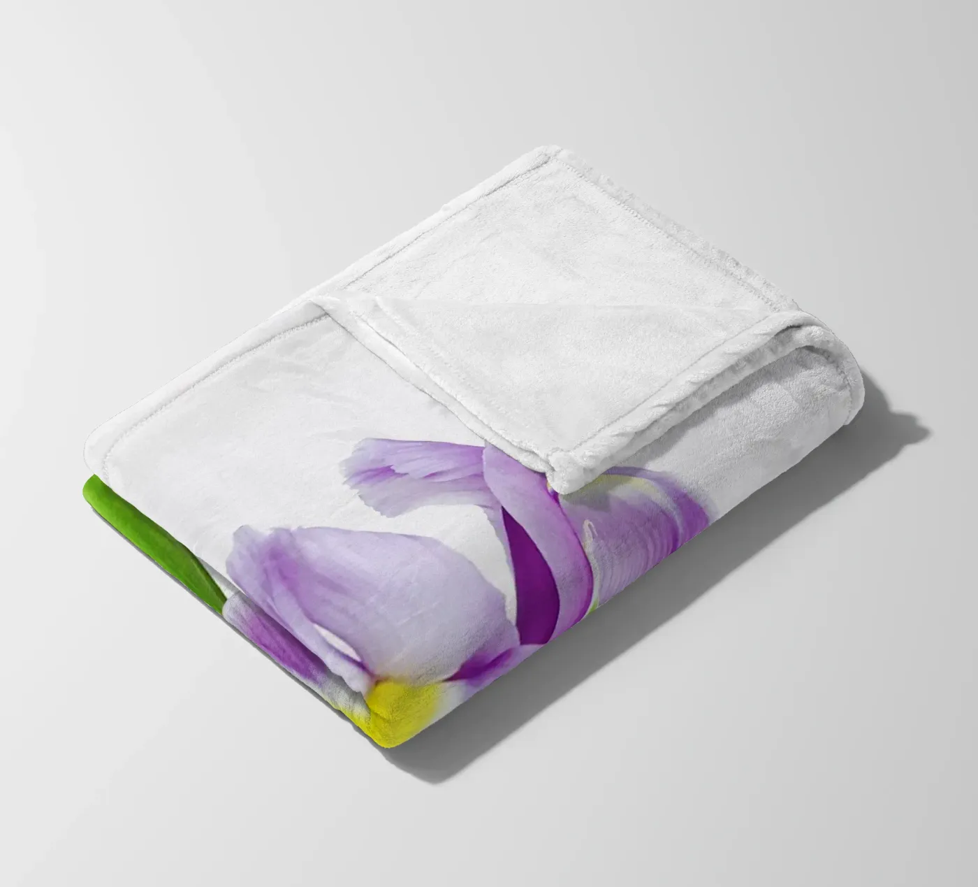 Iris coperta in pile da Cassia Beck Photography