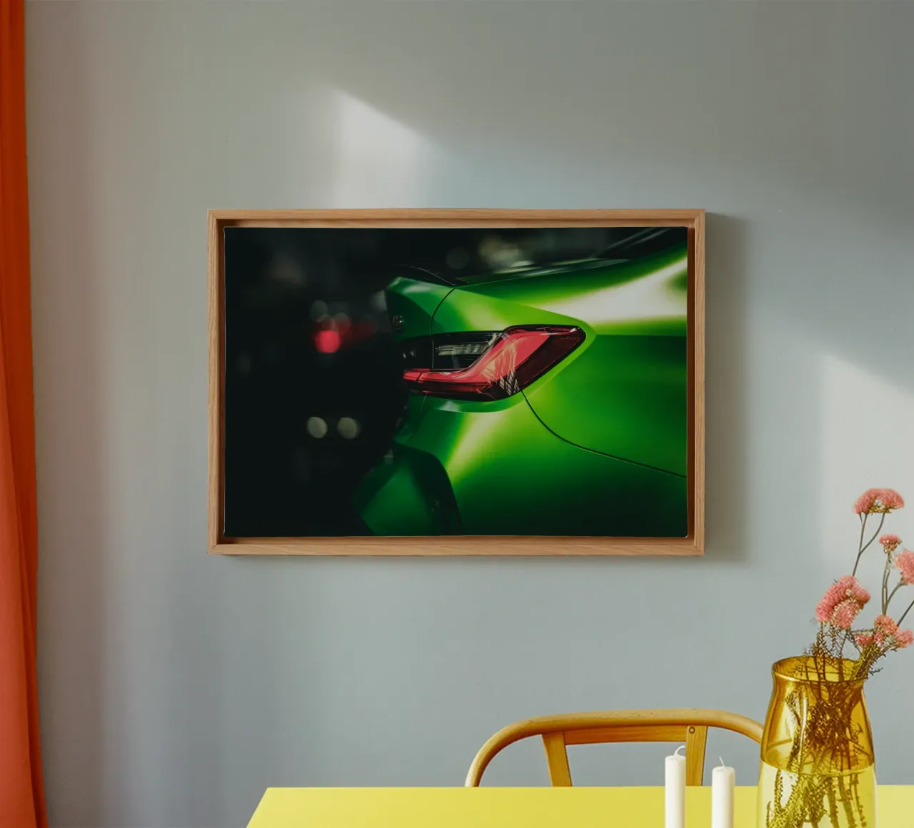 The green one tela con Cornice a cassetta da Flo Klein